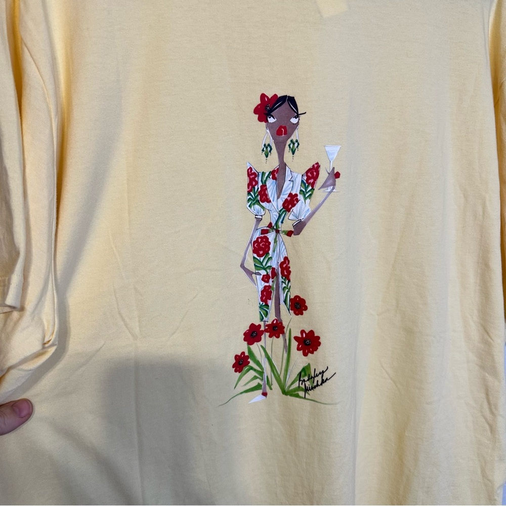 NWT Badgley Mischka Yellow T-Shirt with Red Graphic